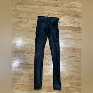 SPANX Black Leggings Sleek Form-Fitting Design